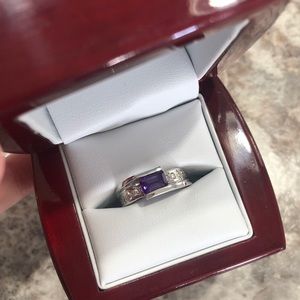 14K White Gold Ring with Amethyst Stone/Diamonds